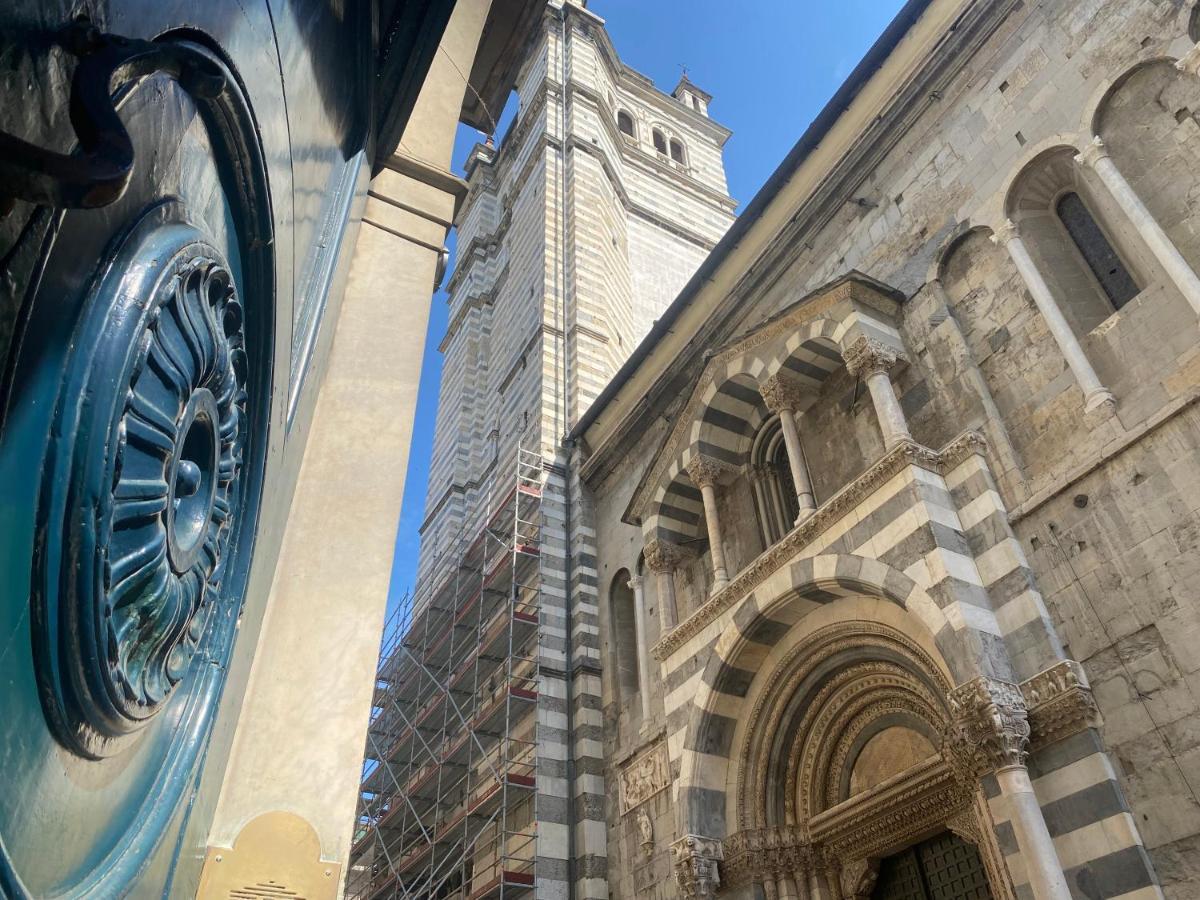 Amazing San Lorenzo 19, Rolli Palace Unesco - Stunning View Overlooking The Cathedral - Free Private Parking- Γένοβα Εξωτερικό φωτογραφία