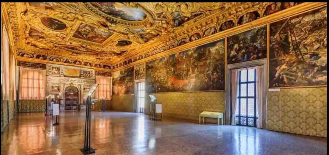 Amazing San Lorenzo 19, Rolli Palace Unesco - Stunning View Overlooking The Cathedral - Free Private Parking- Γένοβα Εξωτερικό φωτογραφία